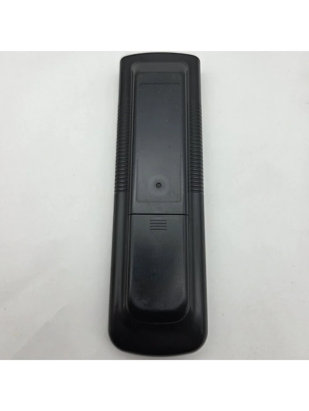 Genuine Sony RM-Y113 Remote Control.For KV27XBR25 KV27XBR35 KV32XBR25 TVs Tested